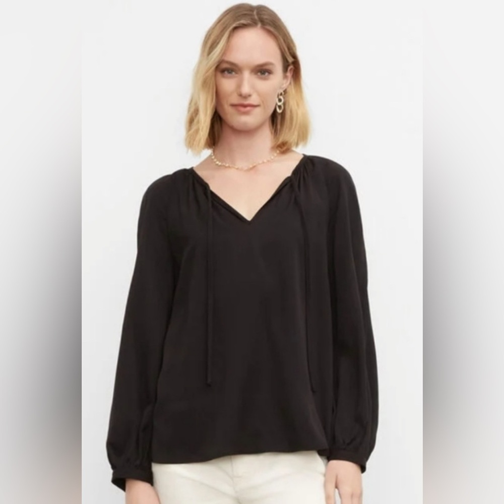 Club Monaco Black V-Neck Long Sleeve Blouse